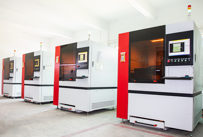 亚凯特-激光切割机