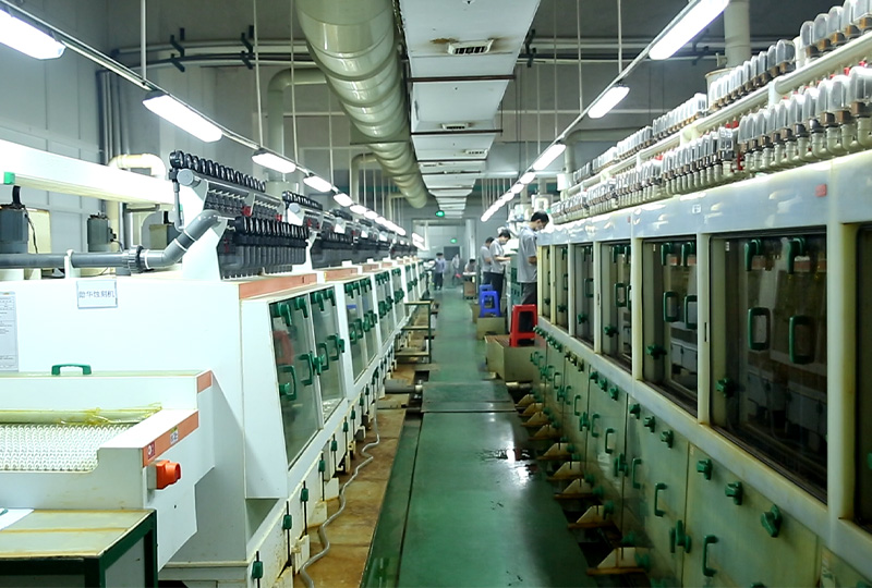 亚凯特-蚀刻设备